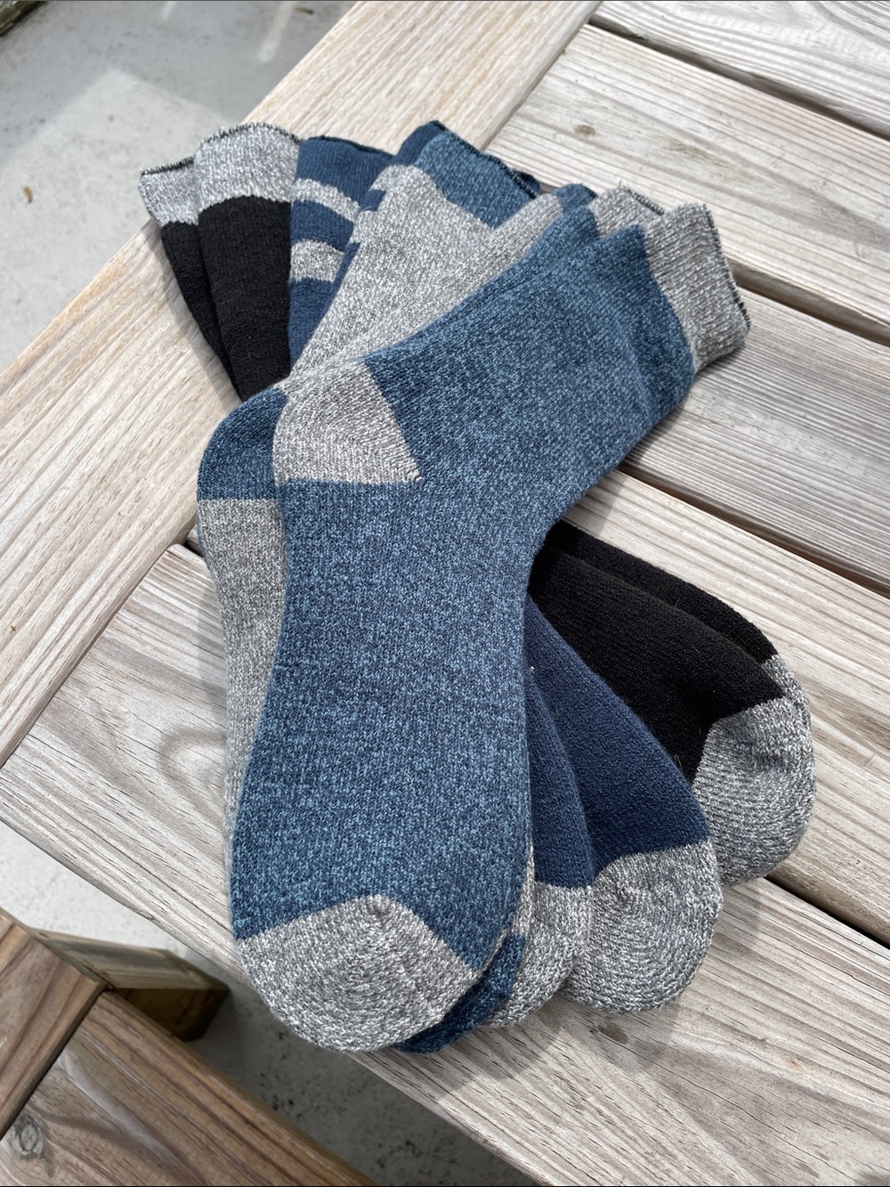 Men's Cozy Crew Socks - Blue & Gray Pack of 4, NWOT